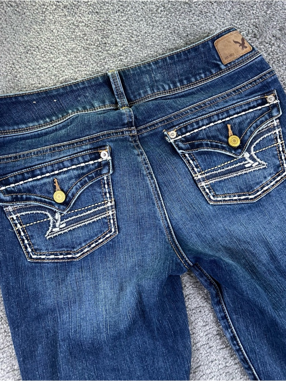 American Eagle Kick Boot Jeans Womens 4 Bootcut Blue Med Wash Flap Pocket 33”